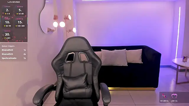 MayaMoretti_ live