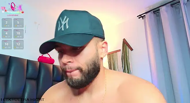 ThiagoHunk live