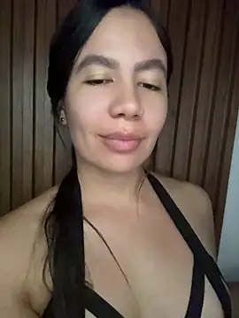 valentinaEliott live