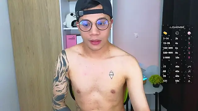 Im_Marco_ live