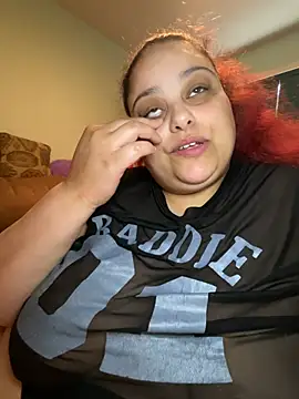 Fifty_Shades_Of_Redd live