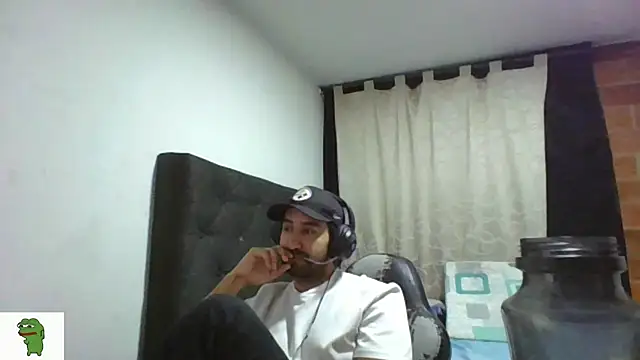 coolfriki live
