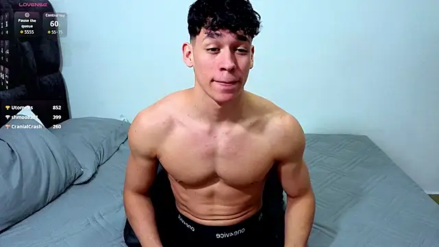 Luke_Muscle live