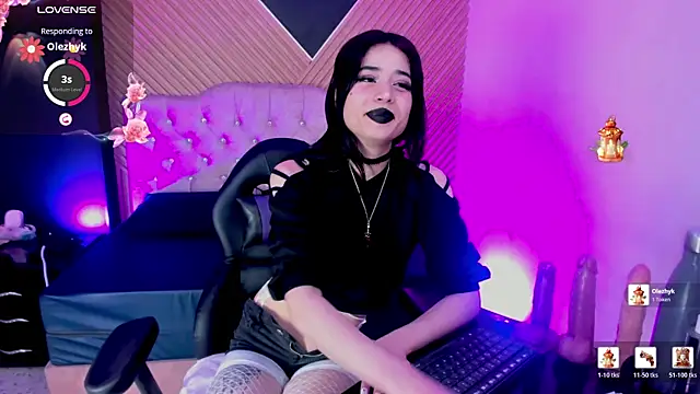 Nyx_Moon live