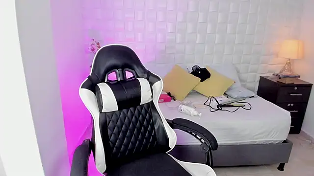 anny_rouse24 live