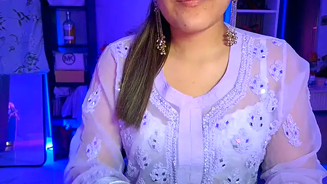 _Maanvi_ live