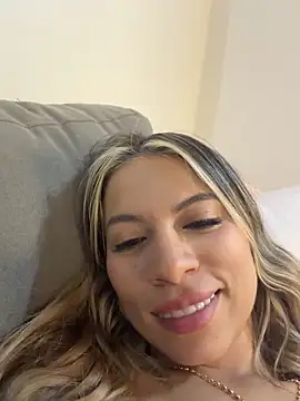 Mia_Rosee1 live