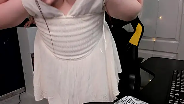 Queen_Milena live