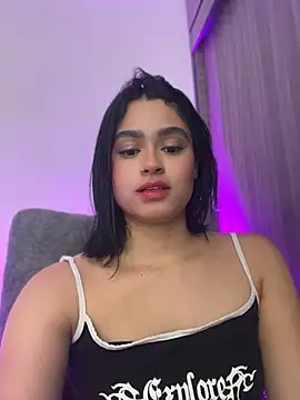 Victoria_Lux_ live