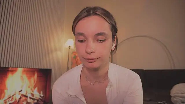 Bella_Alita live
