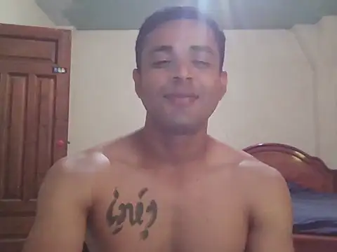 User_02_ live