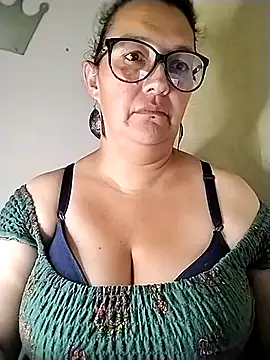 _Saraqueen-- live