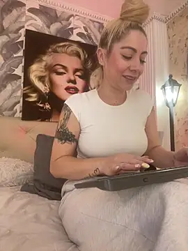 viktoria_davis_ live
