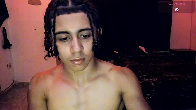 Bradley_Strong live