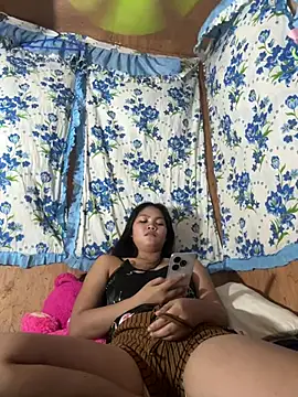 PinaySkinnyJust18 live