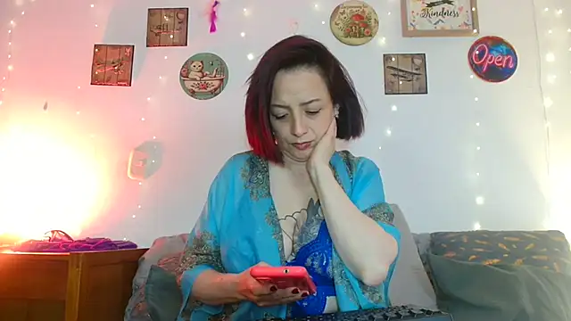 Katicalatinmilf live