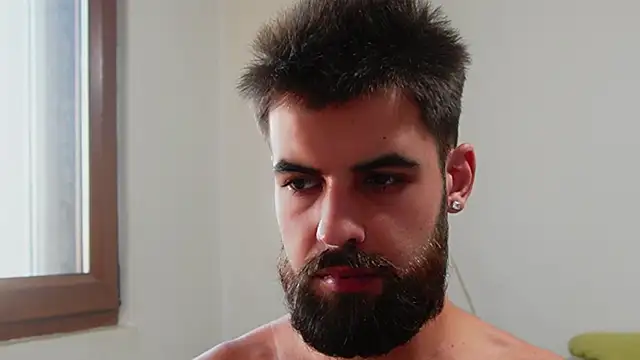 HairyRobxxx live