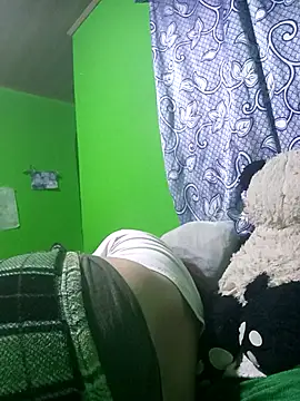 Zoe_aylor live