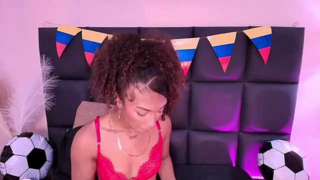 DakotaDesire live