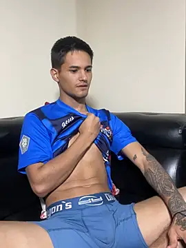 Aaronsexroom profile