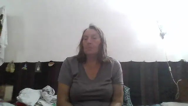 AnnaLive570 live