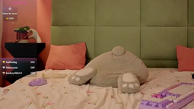 Bella_Stewarttt live