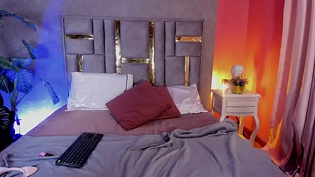 Mily_Fg live