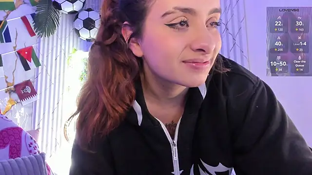 Naomy_tay1 live