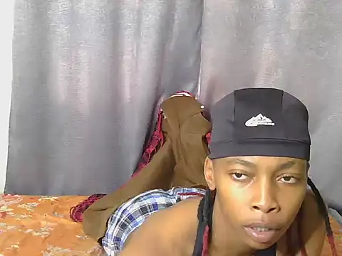 pretty_stud live