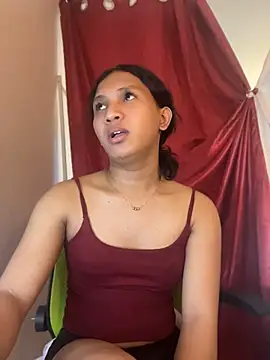slutty_aki live
