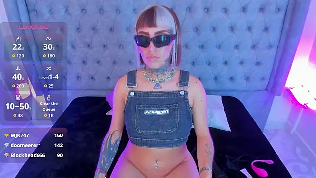 Gyal_Smith live