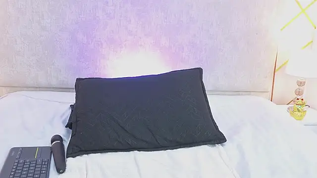 Sammi_Evanns live