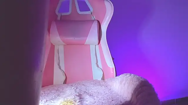 KataFerreira777 live