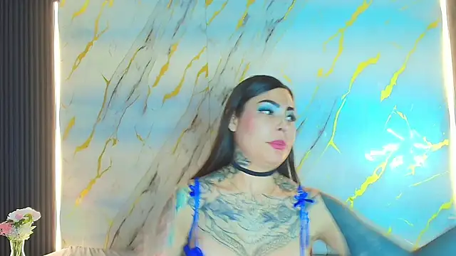 EmiliMontero live