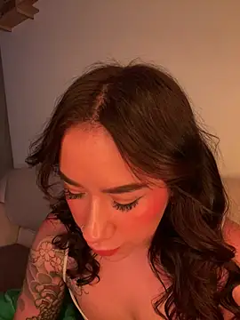 Im_Valen_Cute live