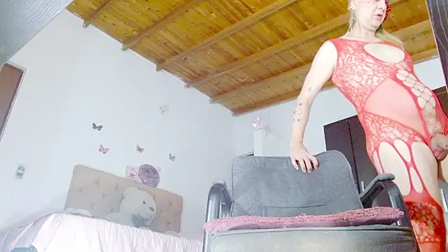 Dolldirtyxxx live