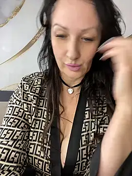 AnnaGrei live