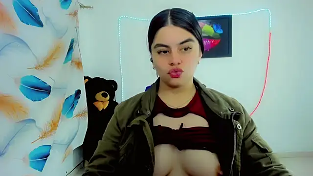 maddison_ivannova live