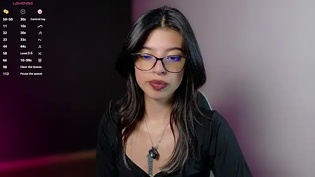 NanakoDollx live