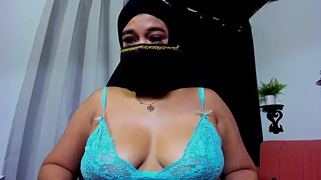 Nermin_aziz live