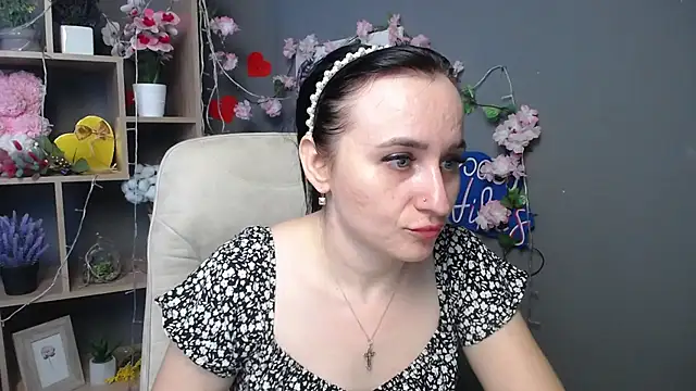 NinaFlawlees live