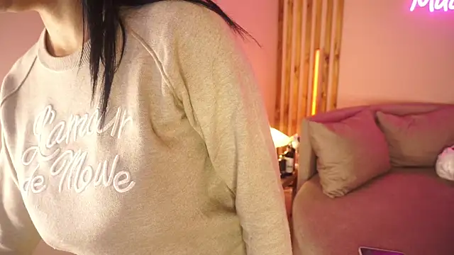 MadeleineSanez live