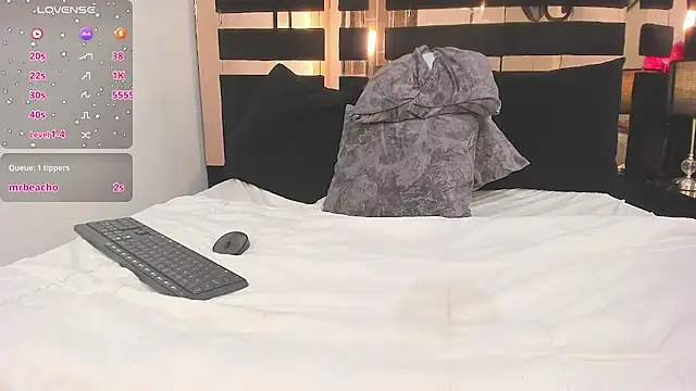 ursafrost live