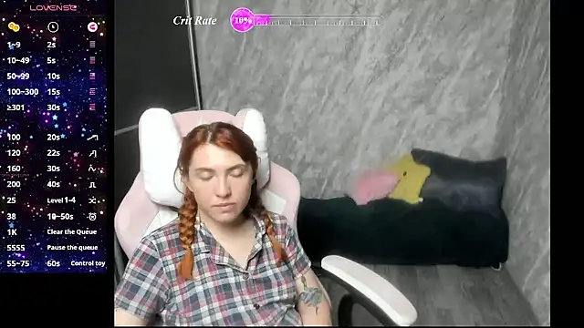 Reginasmilee live