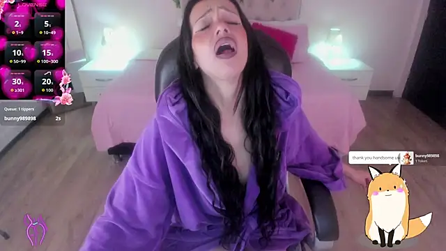 Mariam_Lopez__ live