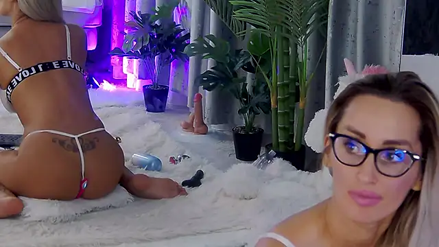 IsabelleEthan live