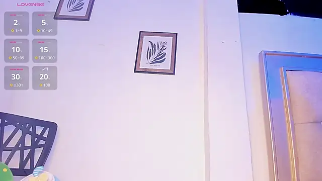 Letizia_West_ live
