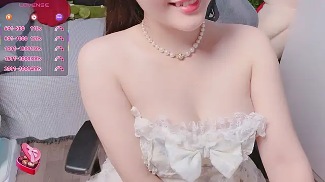 ___Ariella___ live