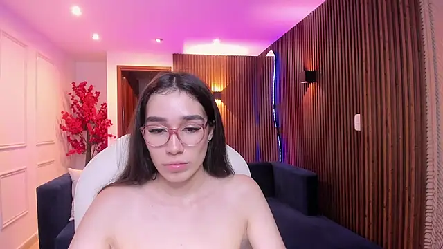 Emma_caarter_ live