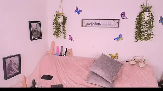 Charlote_pink live